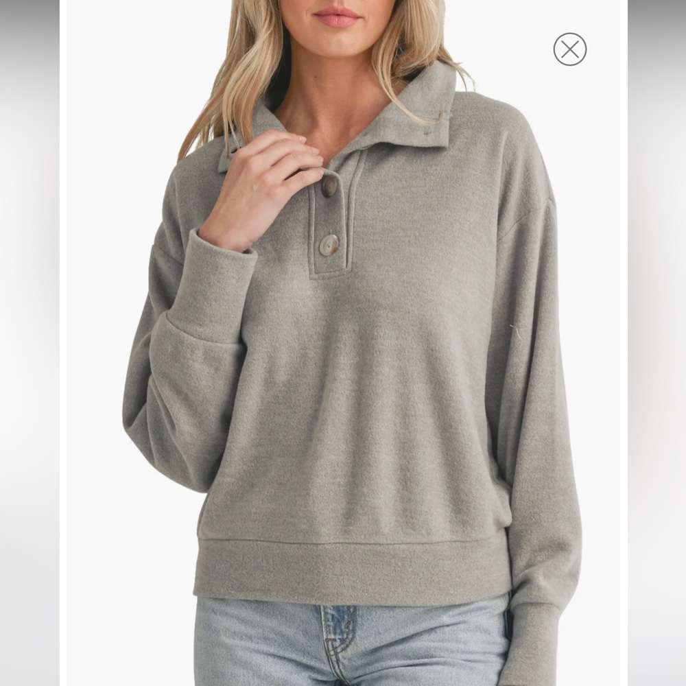 All in favor Henley sweatshirt size small NWOT